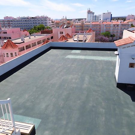 Apartamentos Carolino Monte Gordo Eksteriør bilde