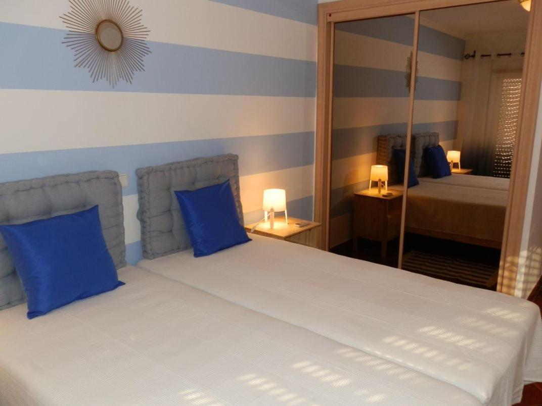 Apartamentos Carolino Monte Gordo Eksteriør bilde