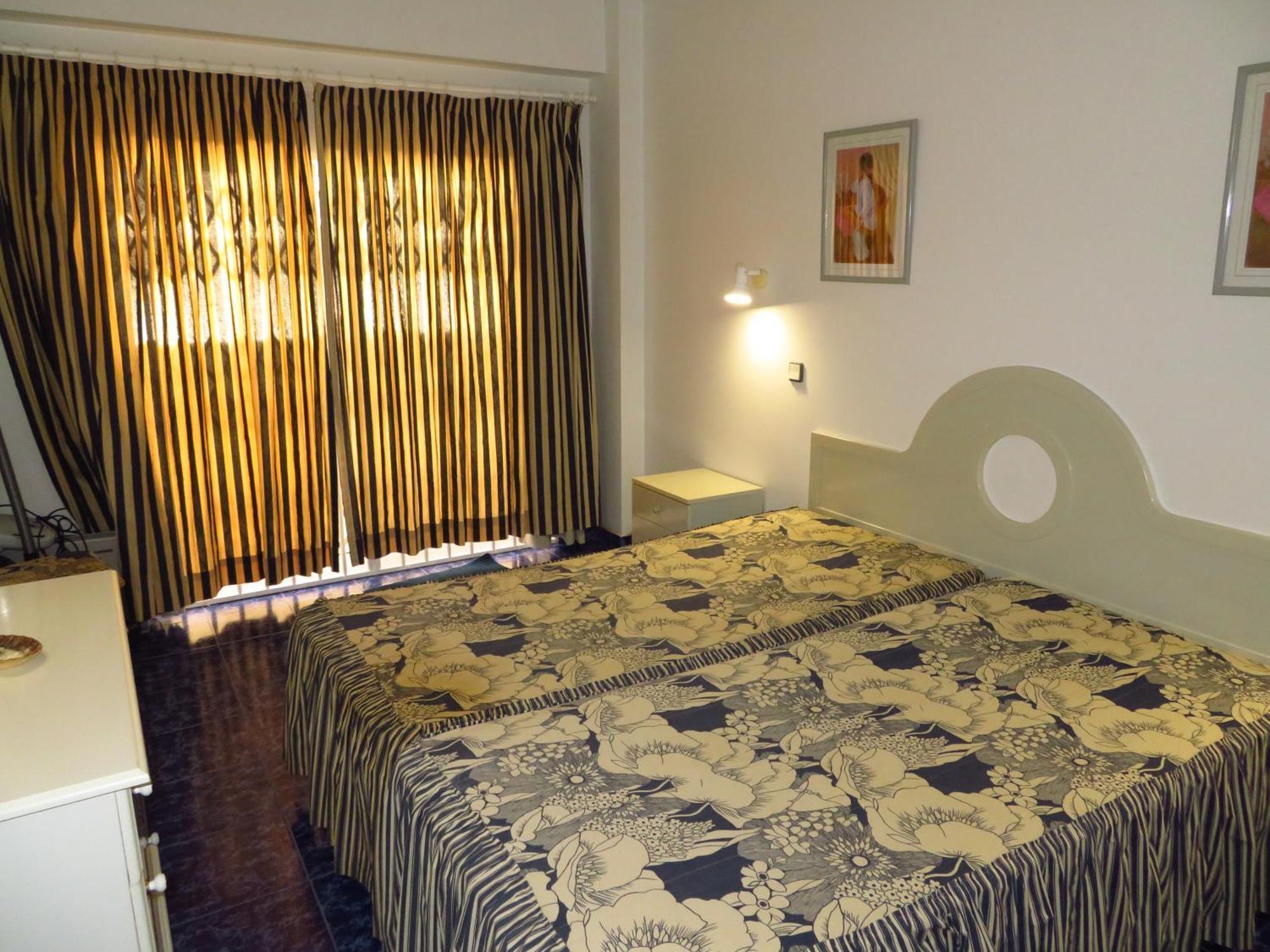 Apartamentos Carolino Monte Gordo Eksteriør bilde