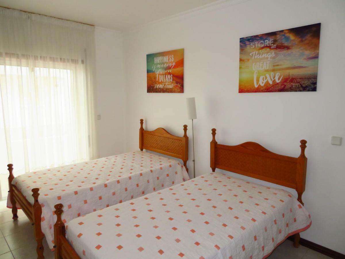 Apartamentos Carolino Monte Gordo Eksteriør bilde